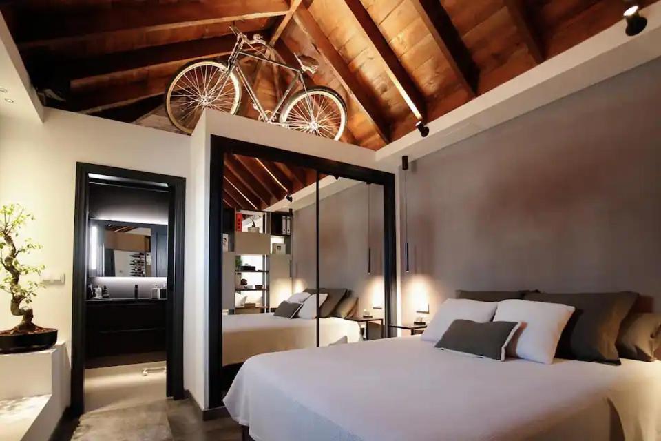 Komodo Gran Poder - Penthouse With Private Pool And Cozy Twin Bedroom Siviglia